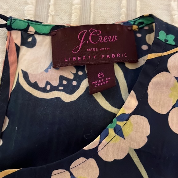 J.Crew Liberty Sleeveless tank in Symphony Floral - Picture 4 of 7